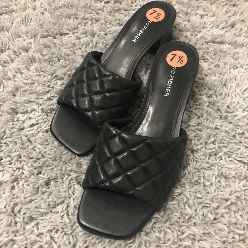 Chunky heel mules